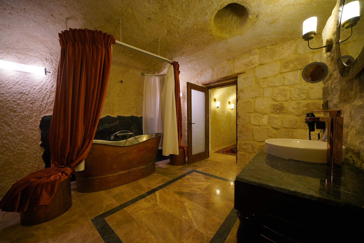 Room 24